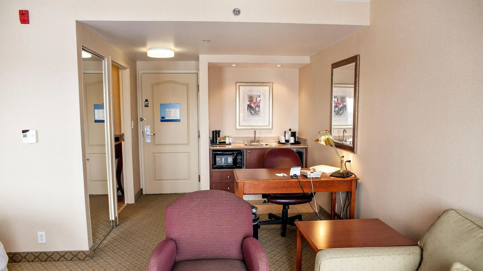 Holiday Inn Express & Suites Kitchener Southeast By Ihg Hotel