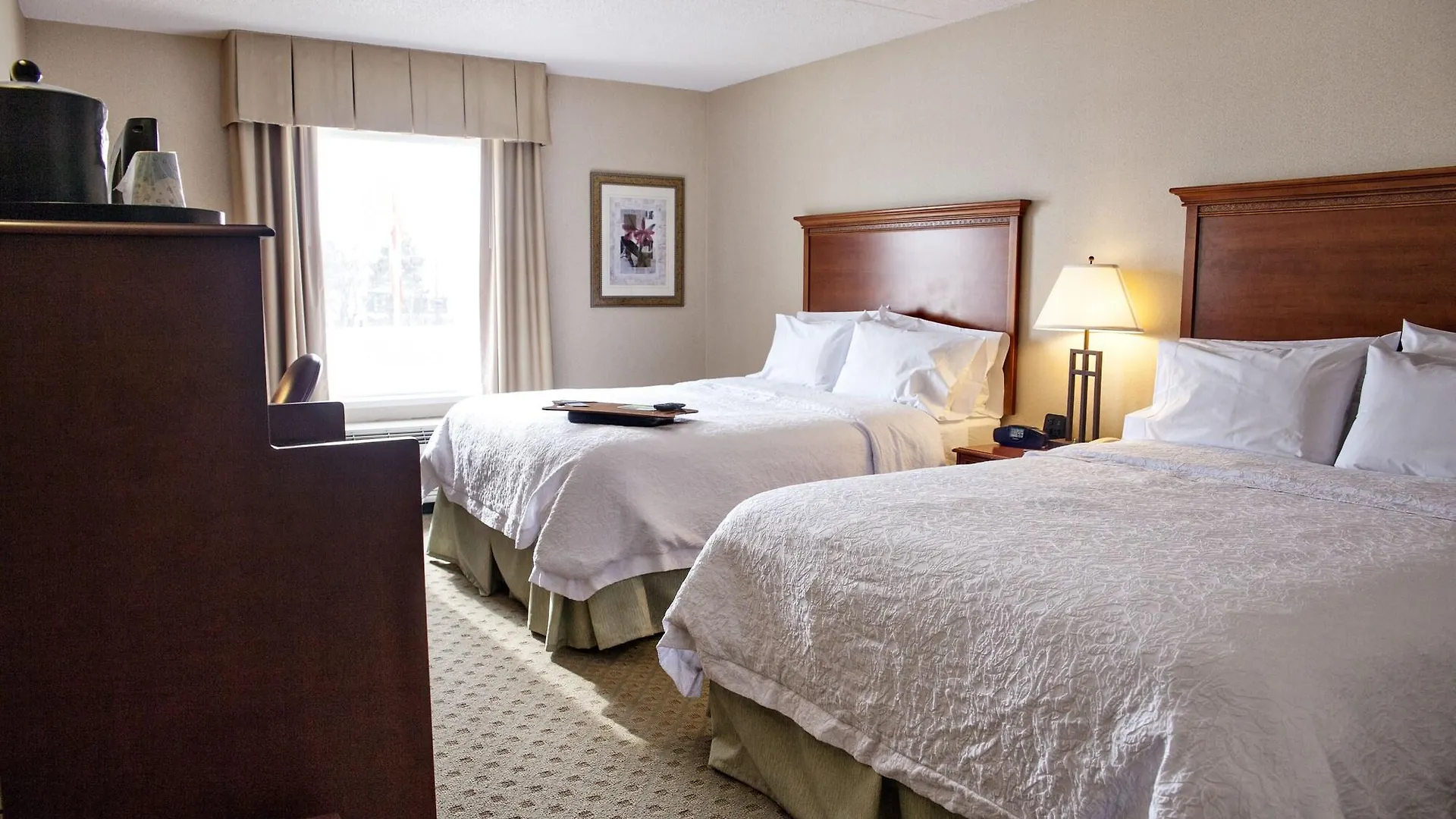Holiday Inn Express & Suites Kitchener Southeast By Ihg