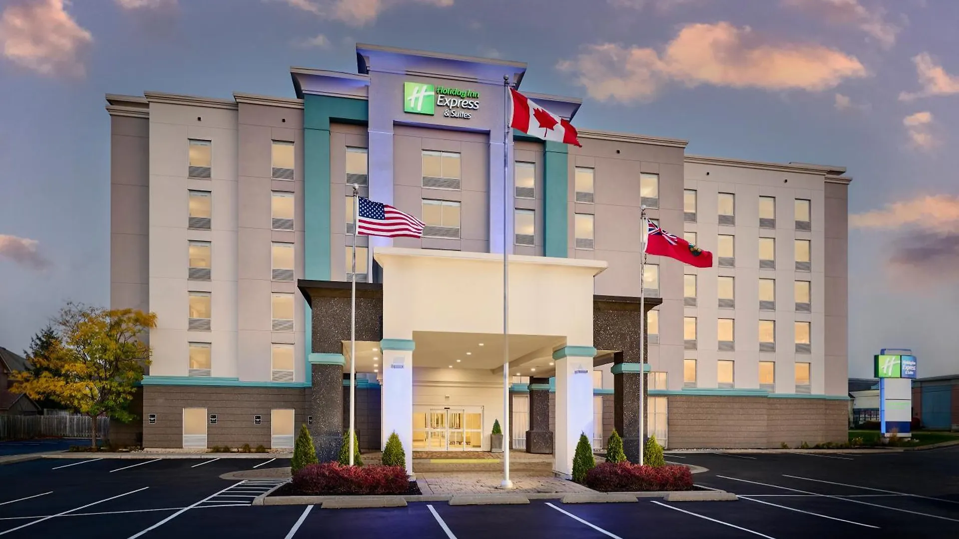 Holiday Inn Express & Suites Kitchener Southeast By Ihg Hotel