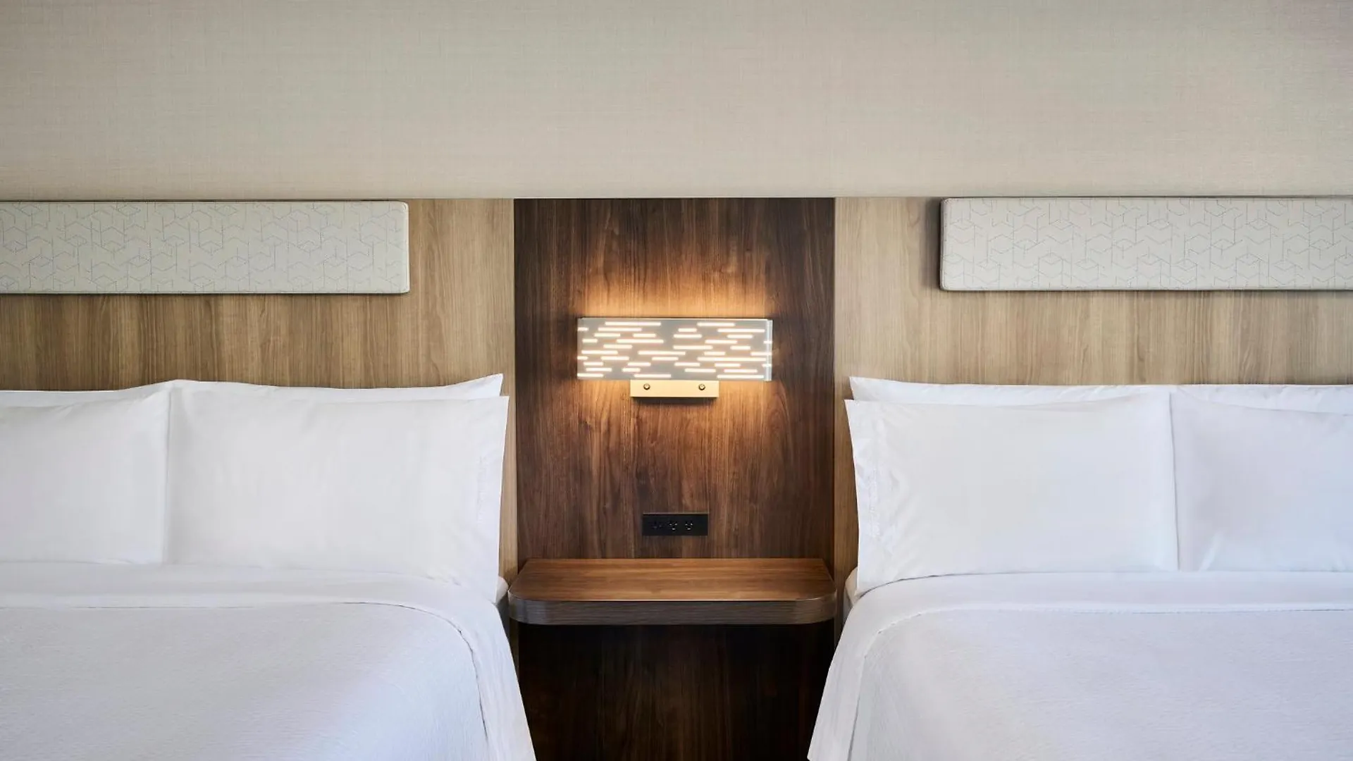 Hotel Holiday Inn Express & Suites Kitchener Southeast By Ihg