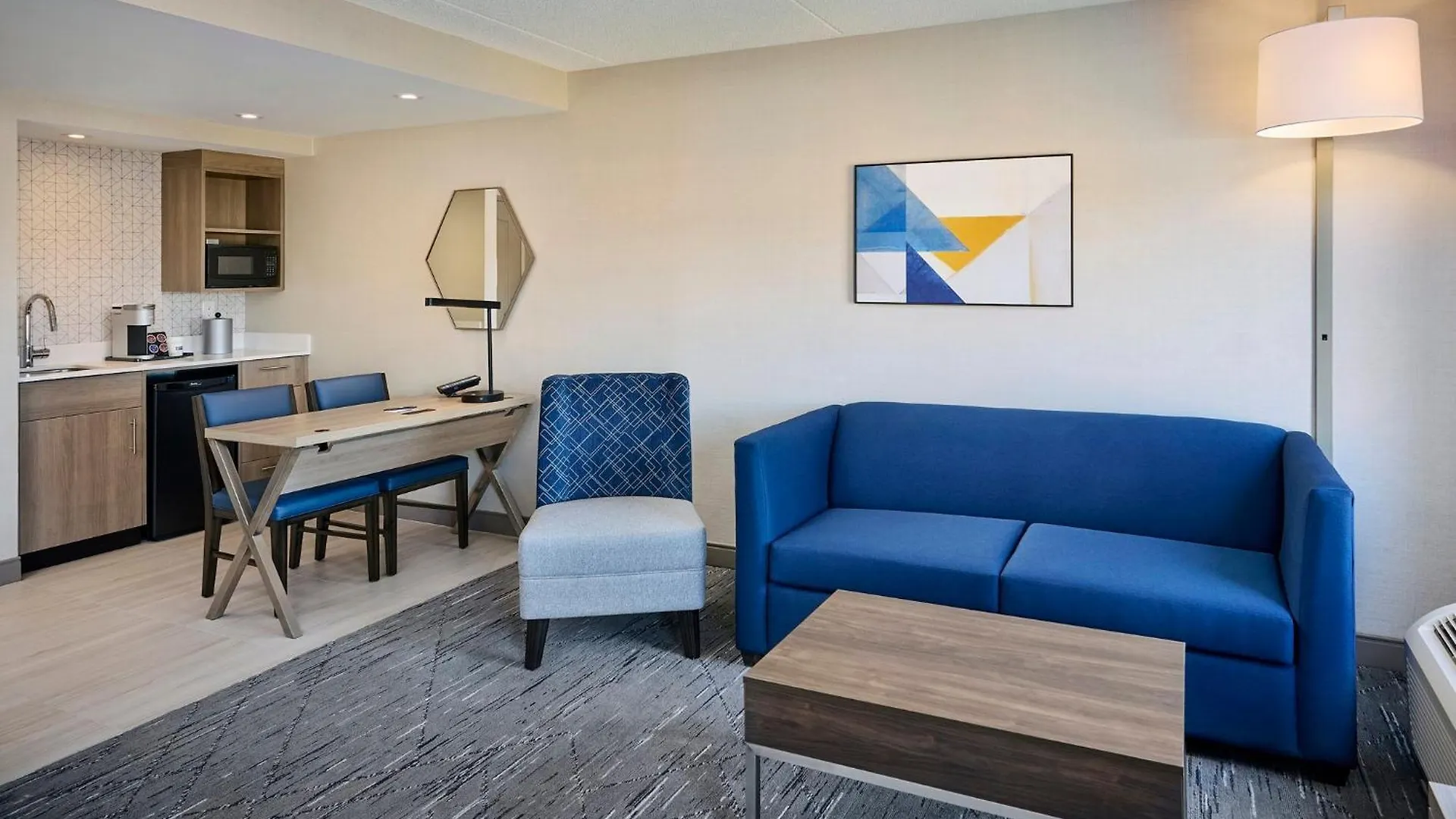Holiday Inn Express & Suites Kitchener Southeast By Ihg Canada