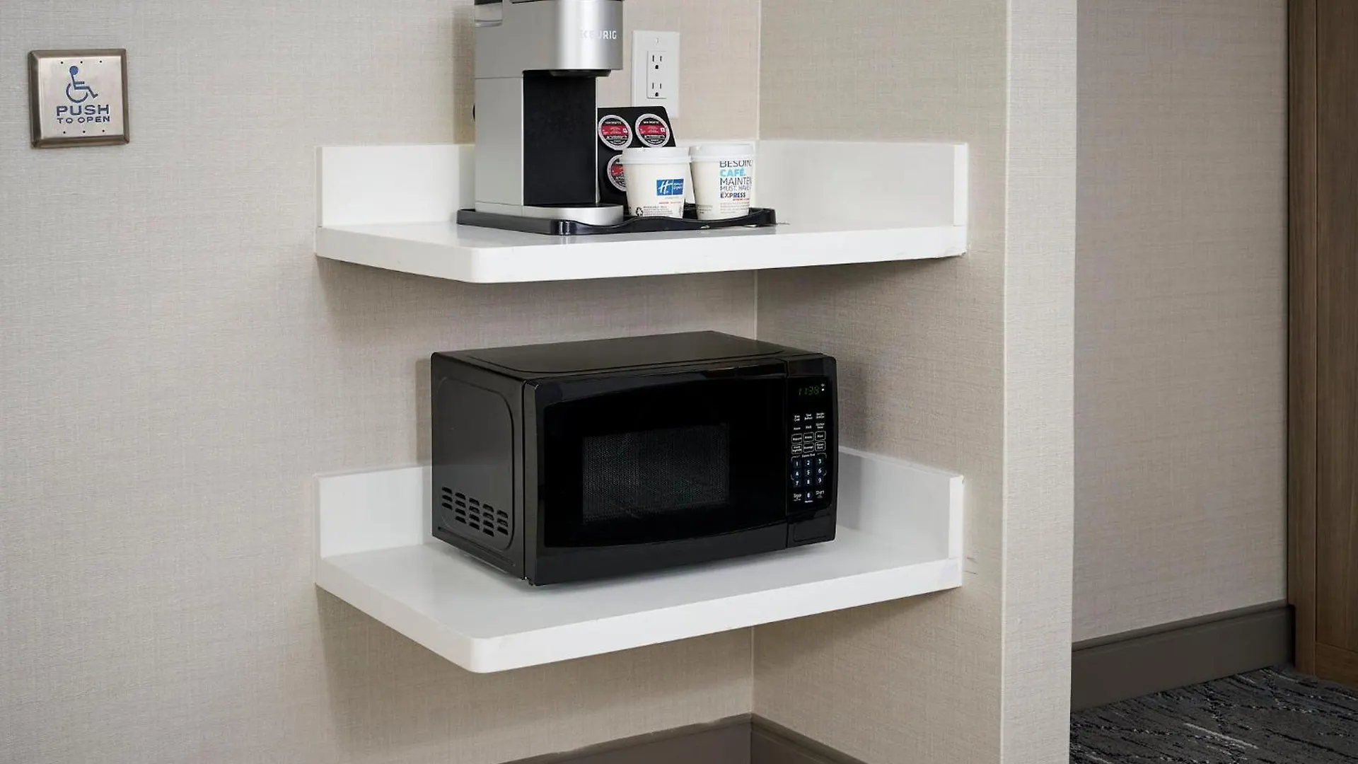 *** Hotel Holiday Inn Express & Suites Kitchener Southeast By Ihg Canada