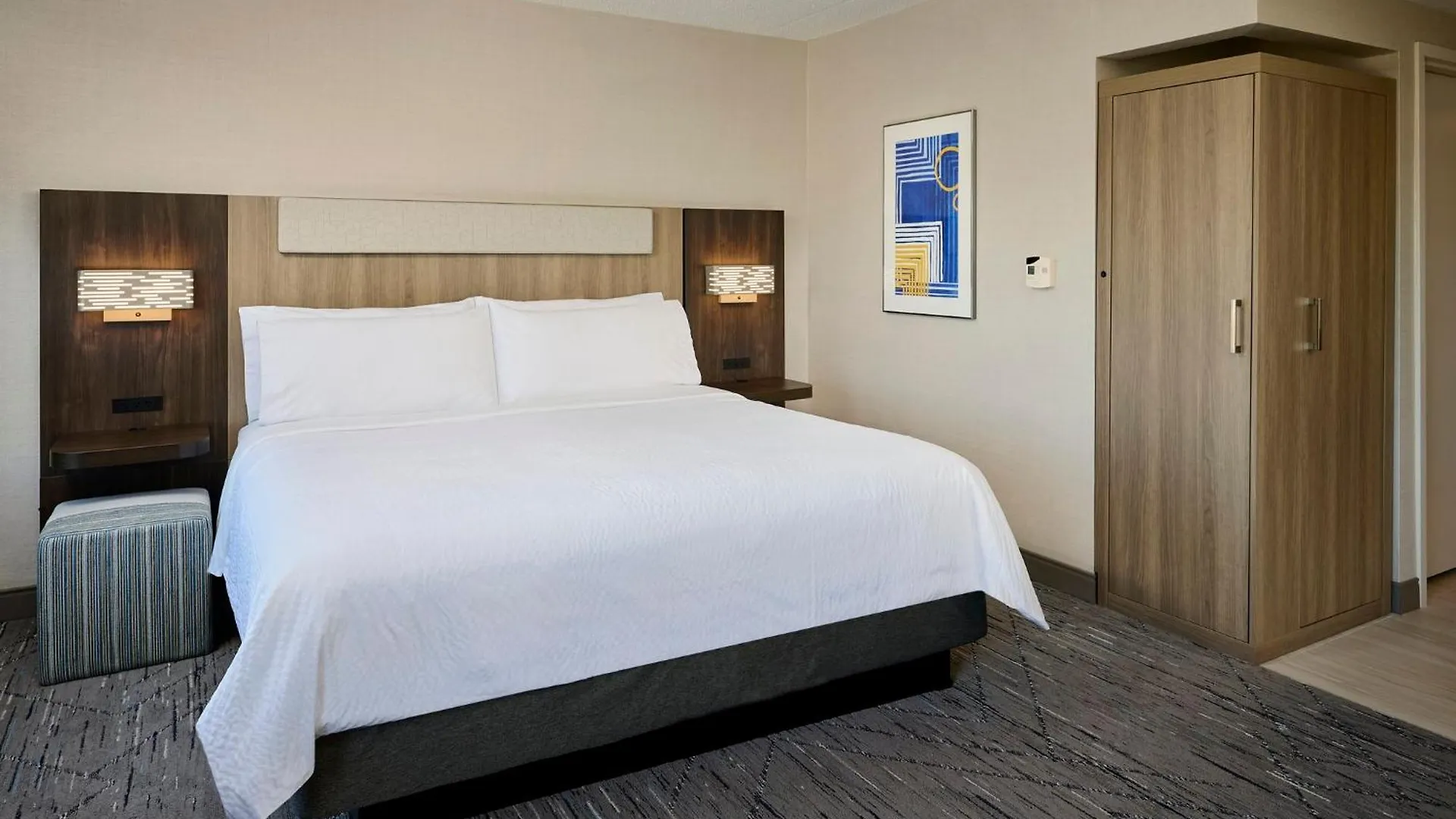 Holiday Inn Express & Suites Kitchener Southeast By Ihg