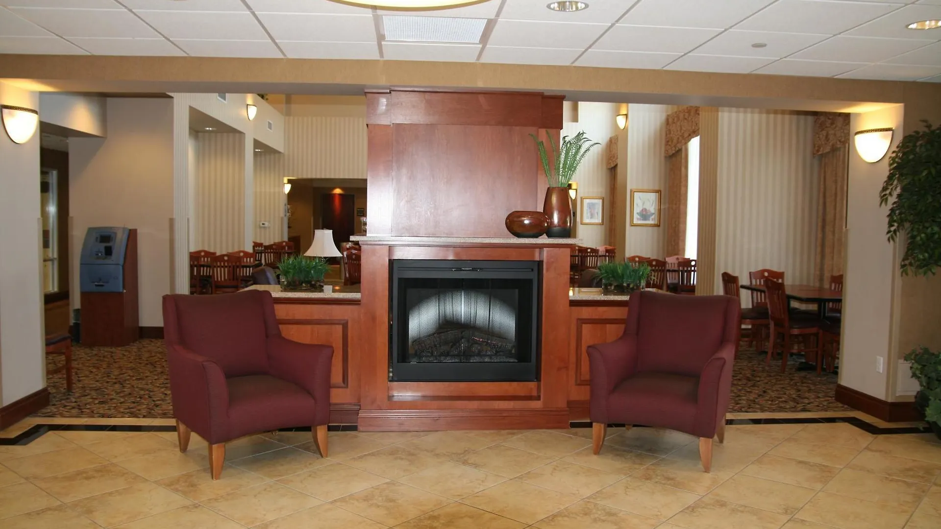 Holiday Inn Express & Suites Kitchener Southeast By Ihg 3*,  Canada