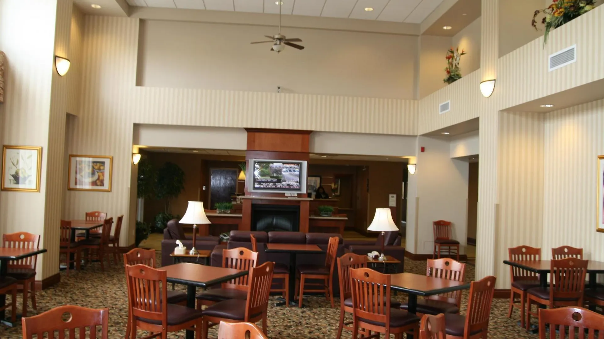 Holiday Inn Express & Suites Kitchener Southeast By Ihg Hotel