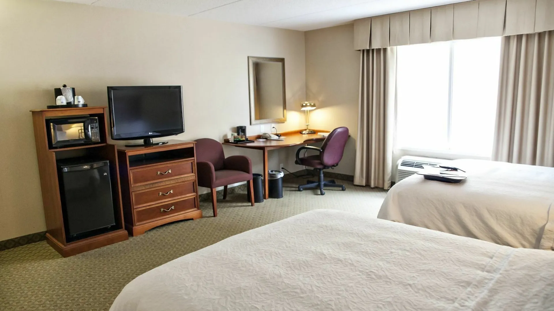 Holiday Inn Express & Suites Kitchener Southeast By Ihg Canada