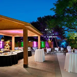 3* Hotel Four Points By Sheraton Toronto Airport
